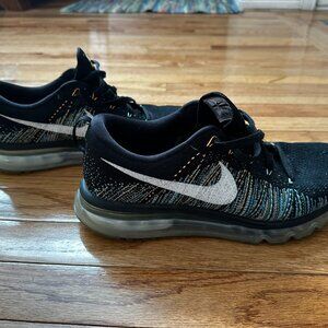 Nike Men's Flyknit Air Max - Black/Summit White-Blue Glow-Bright - Size 10.5